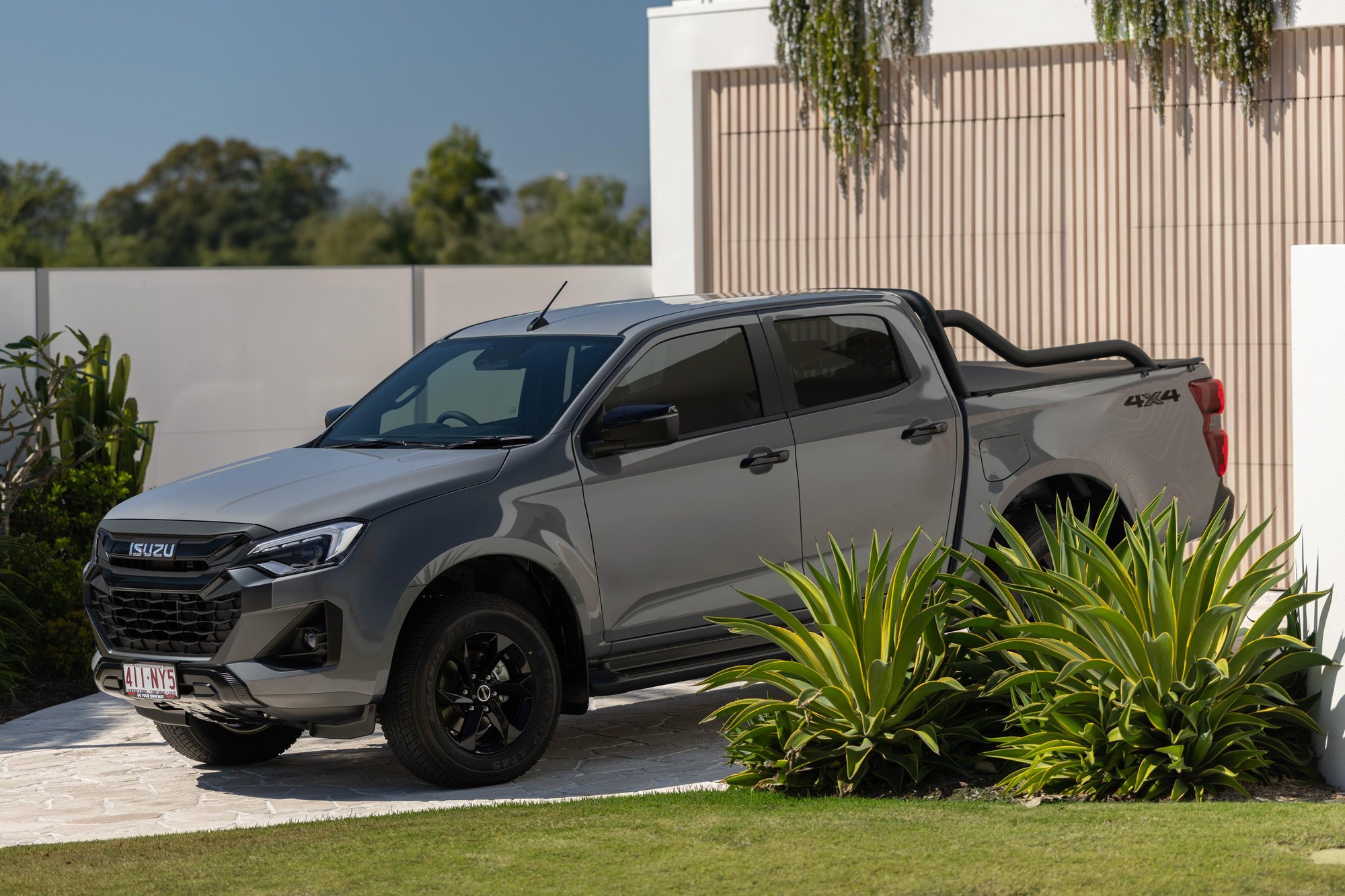 Isuzu D-Max 2026 sắp ra mắt ĐNÁ: Máy 2.2L mới mạnh hơn hẳn, tiết kiệm dầu hơn, về Việt Nam sẽ dễ cạnh tranh hơn với Triton- Ảnh 4.