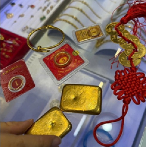 Phát hiện một cửa hàng vàng từ chối mua lại 114 chỉ vàng trị giá hơn 2 tỷ đồng: Công an vào cuộc điều tra - Ảnh 2.
