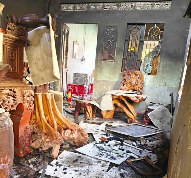 Hiện trường vụ cháy khiến chị em ruột 5 tuổi và 7 tuổi tử vong, bố mẹ đi làm xa, ở cùng bà nội- Ảnh 1.