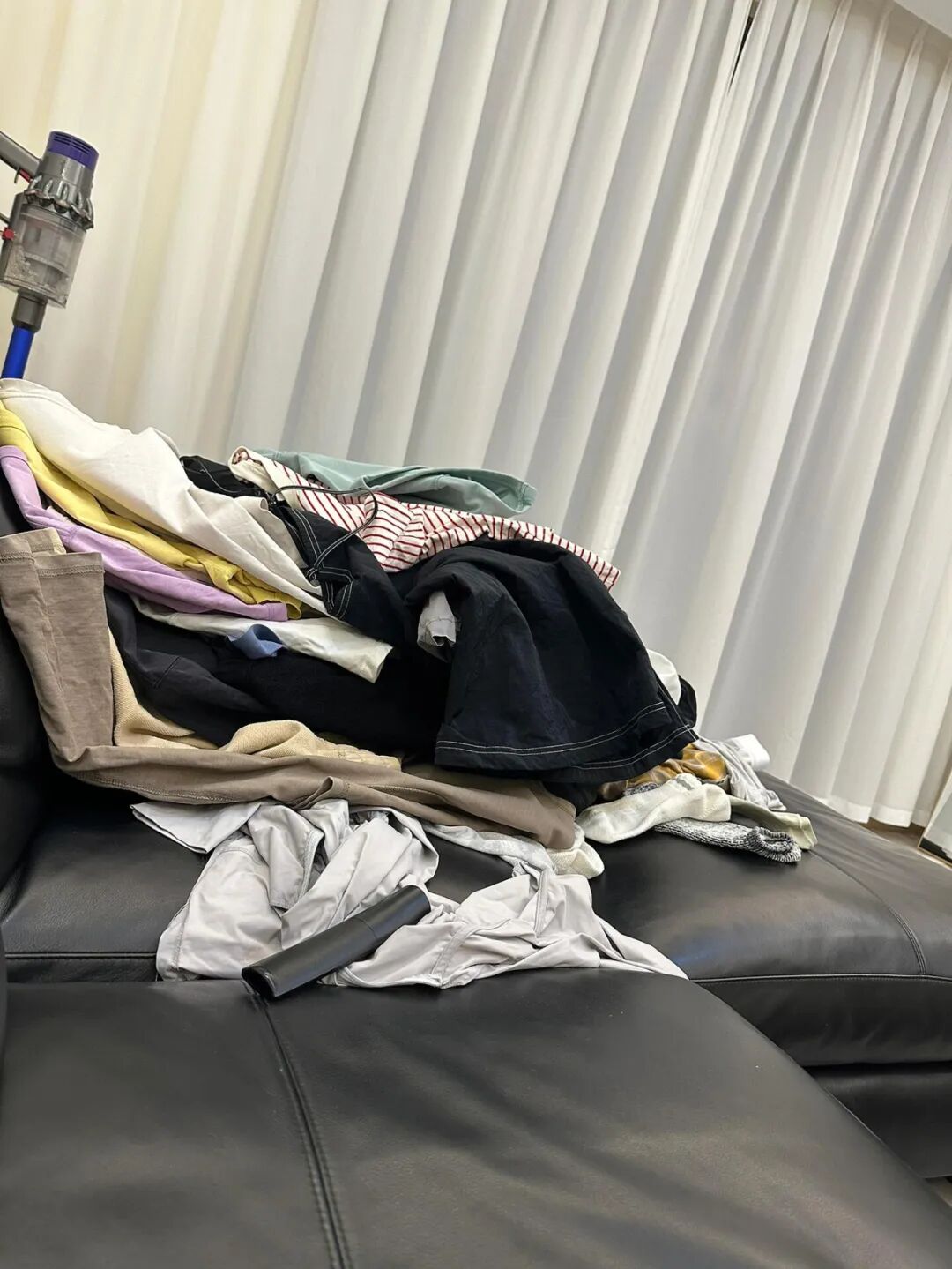 Nhà đẹp đến mấy cũng hóa “rẻ tiền” nếu giữ 6 thói quen này- Ảnh 5.