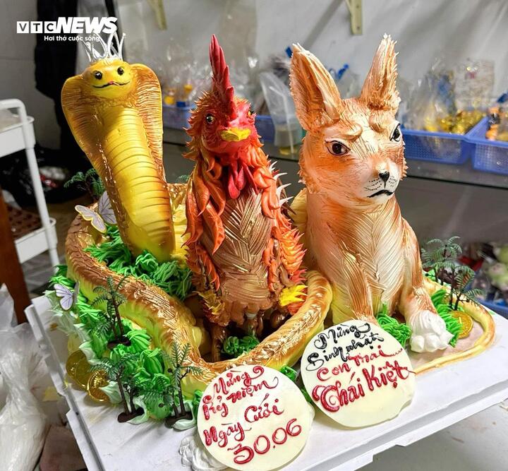 ‘Thổi hồn’ 12 con giáp lên bánh kem, chàng trai khiến dân mạng trầm trồ- Ảnh 5.