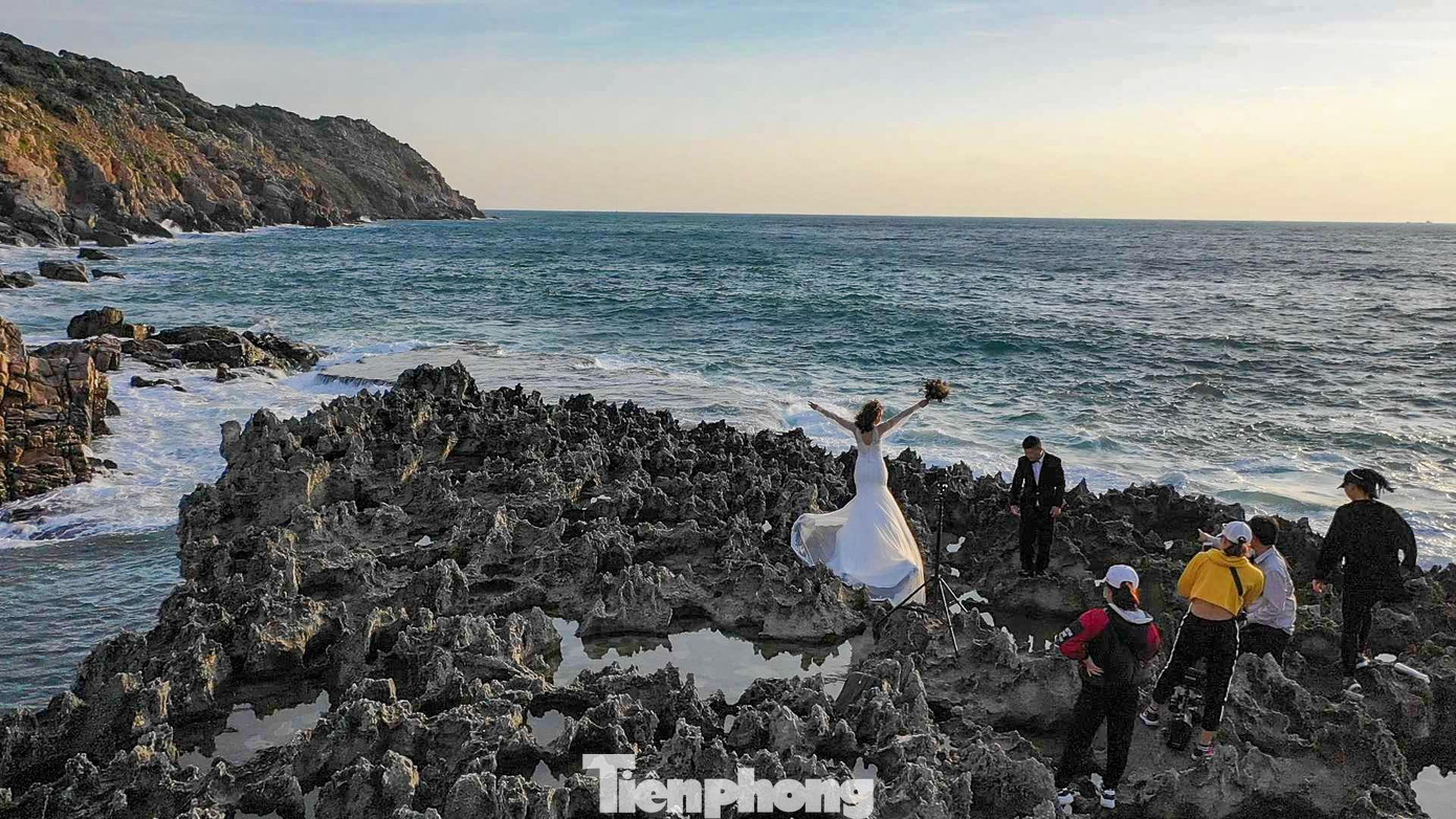 Nơi được ví như 'sao hỏa ven bờ' ở Khánh Hòa có gì mà nhiều người mộng mị?- Ảnh 9.