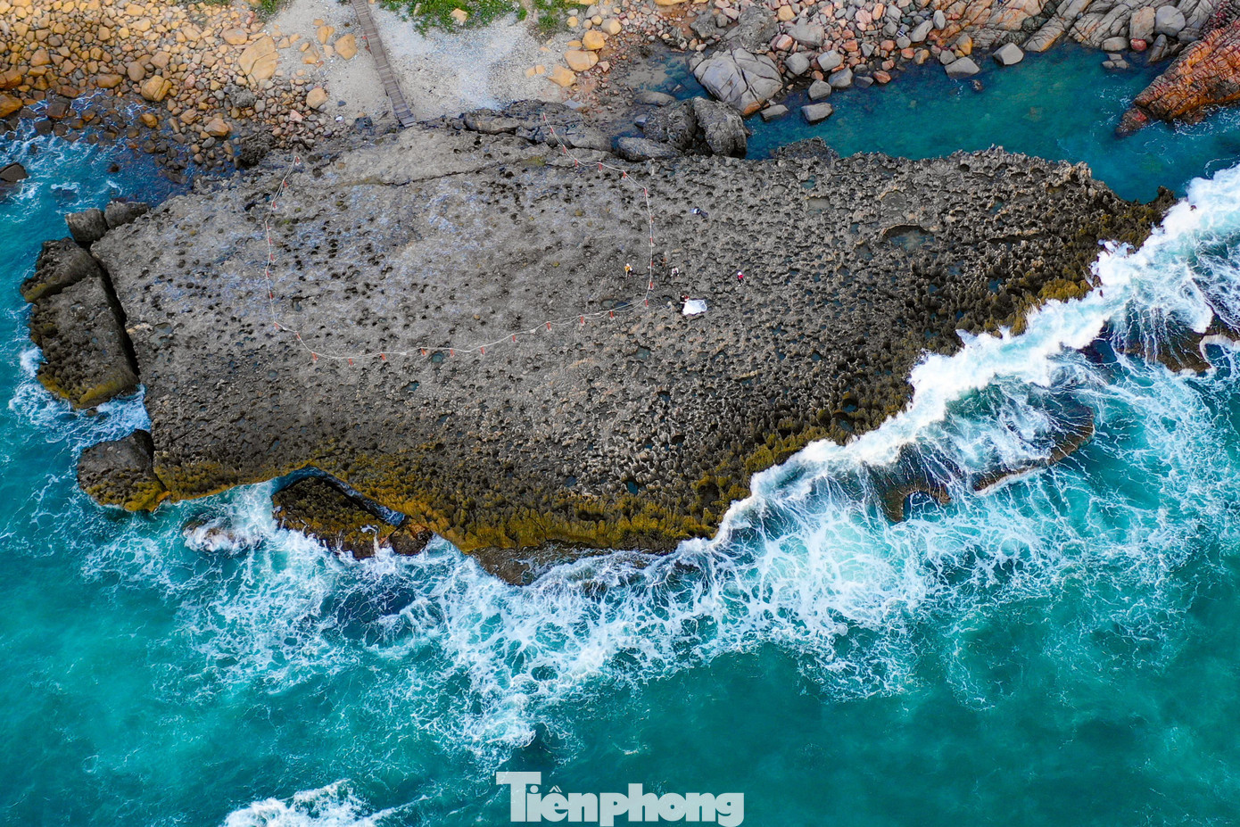 Nơi được ví như 'sao hỏa ven bờ' ở Khánh Hòa có gì mà nhiều người mộng mị?- Ảnh 3.