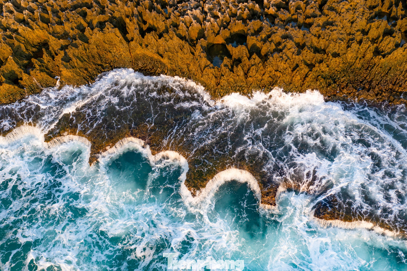 Nơi được ví như 'sao hỏa ven bờ' ở Khánh Hòa có gì mà nhiều người mộng mị?- Ảnh 4.