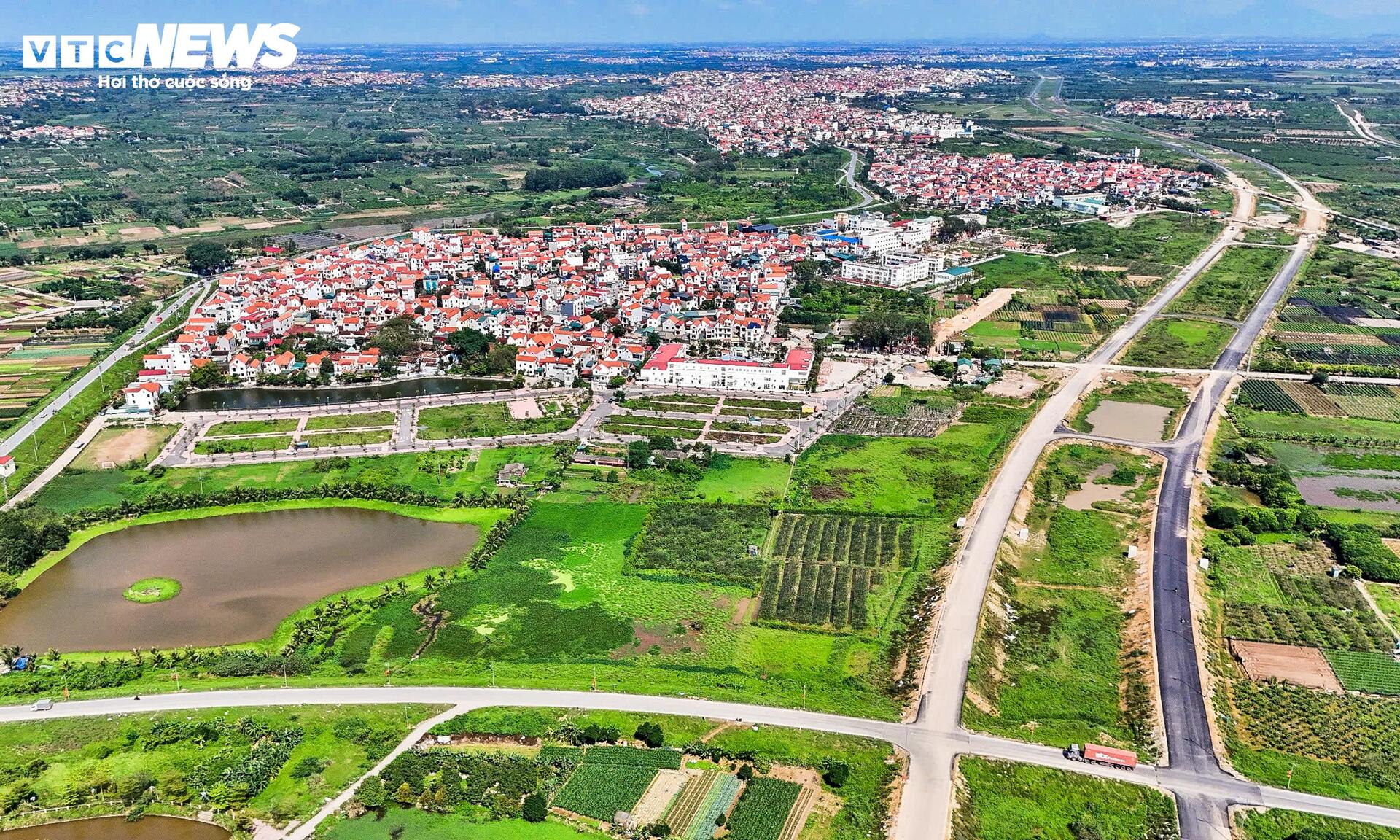 Cận cảnh Vành đai 4 phía Tây Hà Nội sau 2 năm thi công- Ảnh 4.