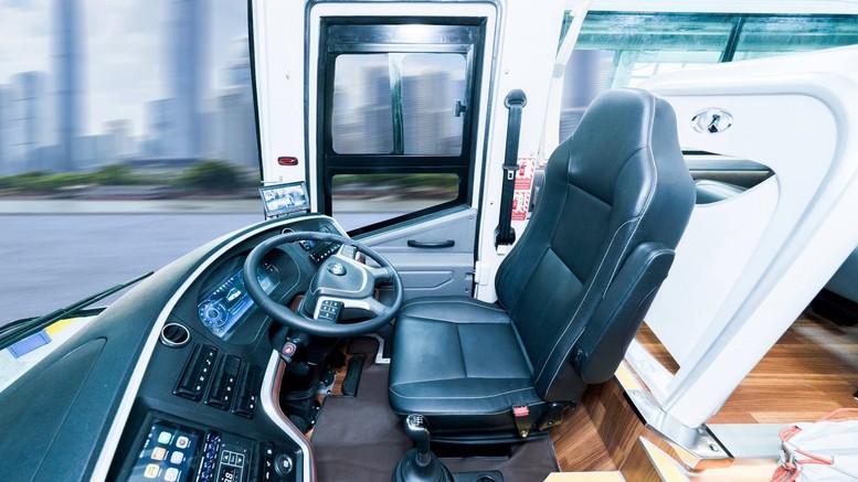 KIM LONG MOTOR xuất khẩu lô xe bus "Made in Việt Nam" thuần điện và diesel đầu tiên sang Thái Lan- Ảnh 5.