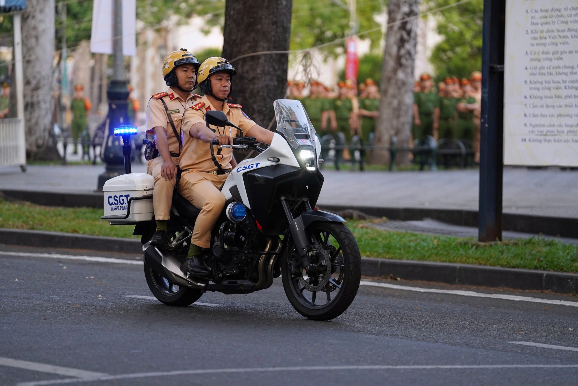 - Ảnh 1. - Ảnh 1.