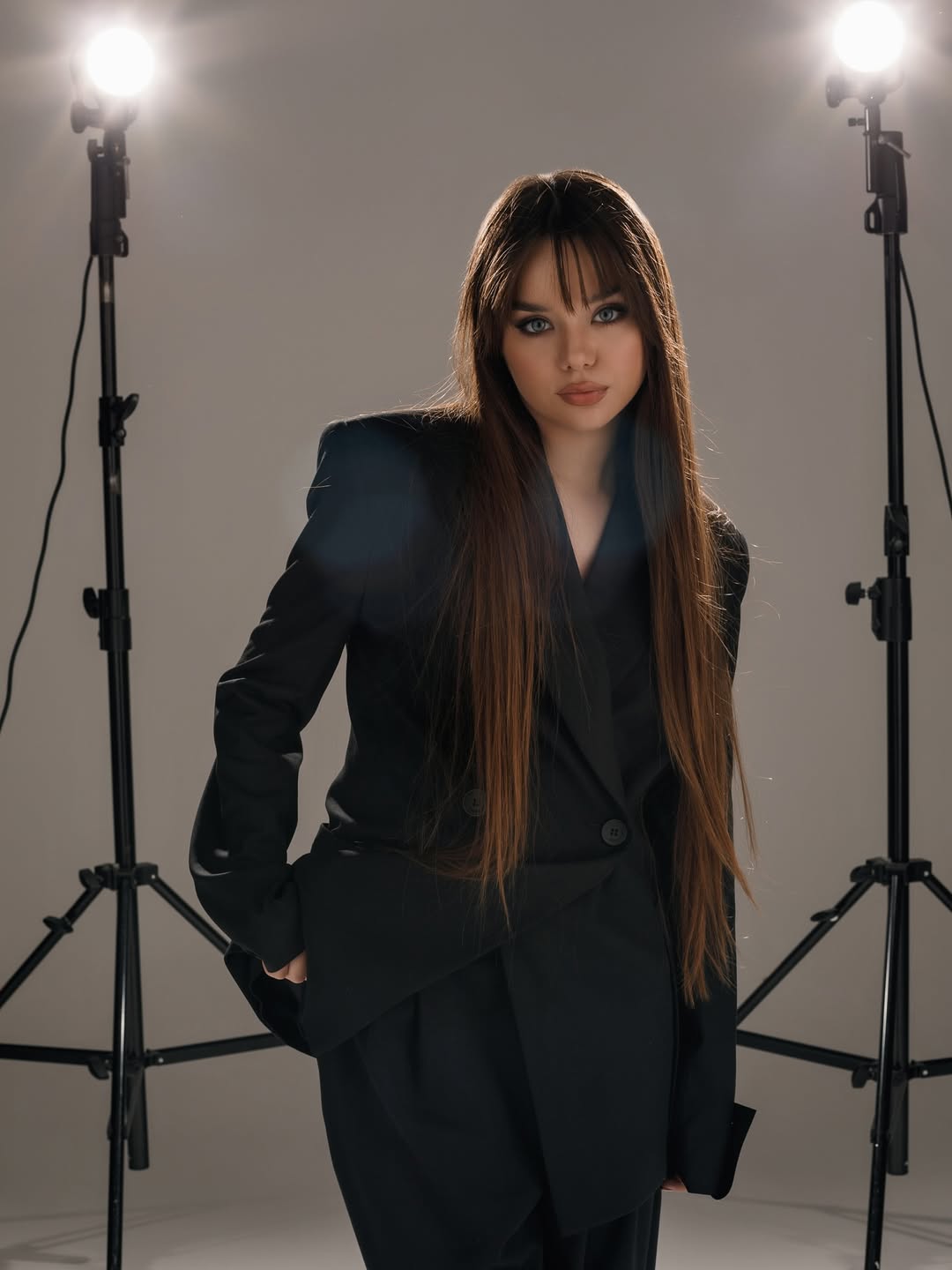 15 năm đã thay đổi "búp bê" có đôi mắt xanh đẹp nhất thế giới đến cỡ nào?- Ảnh 12.