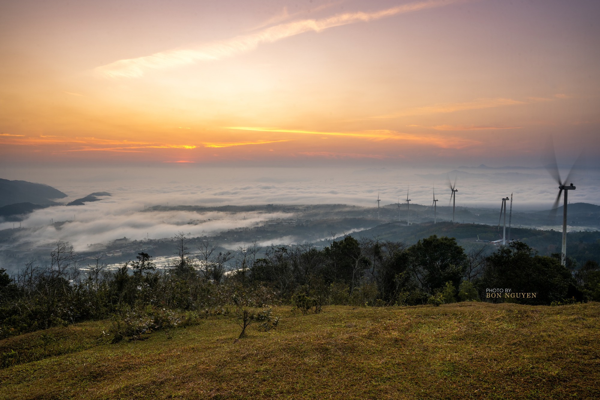 Giải mã hiện tượng du lịch năm 2026: Thiên đường trekking trỗi dậy từ những hố bom, trải nghiệm như trời Âu nhưng chi phí cực rẻ - Ảnh 1.