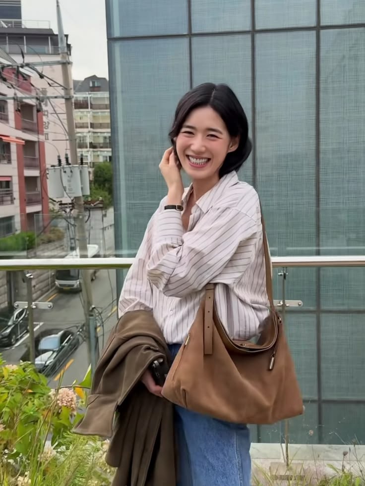 Bỏ hết thẻ, chỉ tiêu tiền mặt trong 30 ngày: Kết quả khiến tôi phải thay đổi cách chi tiêu- Ảnh 2.