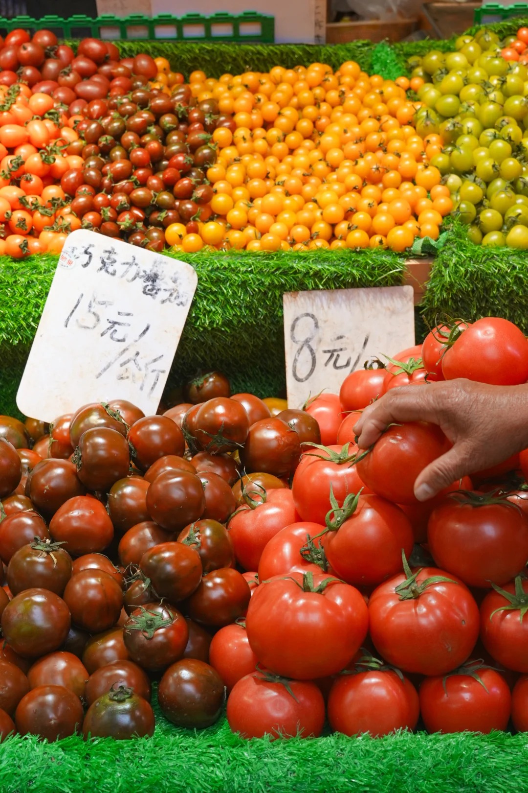 Đi chợ nông sản đâu chỉ mua rau, ấy là cuộc "đổi chác" lấy sinh khí mộc mạc, đủ sức chữa lành vạn bộn bề- Ảnh 12.