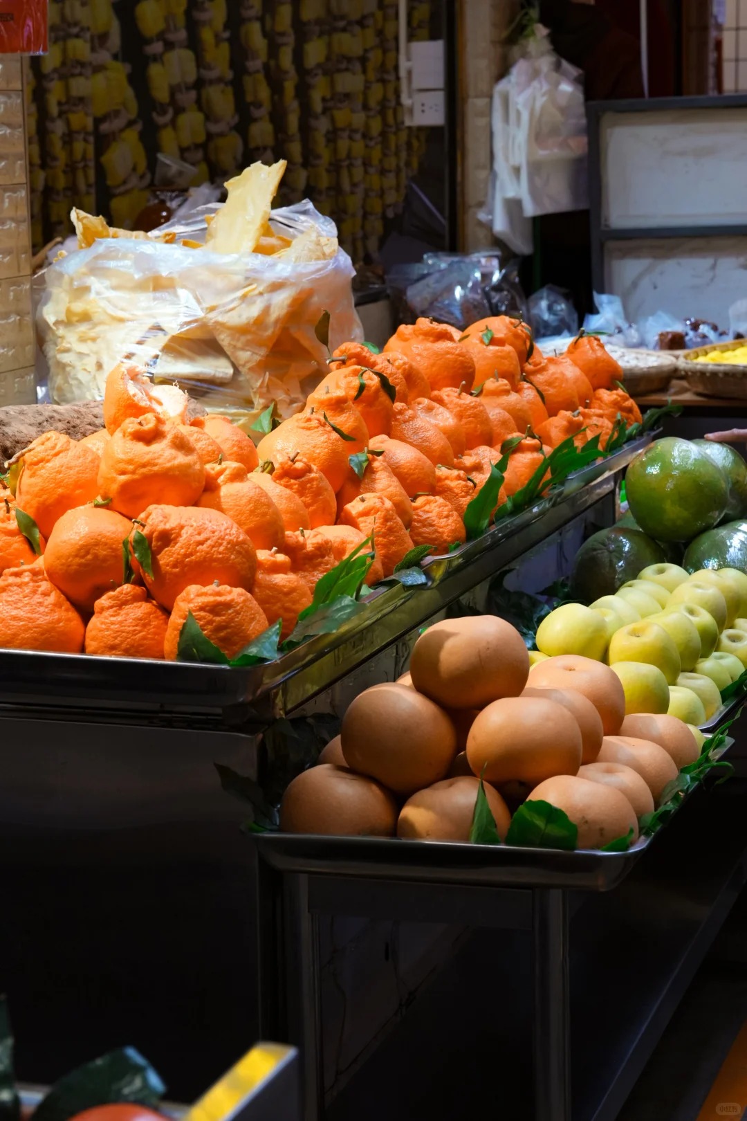 Đi chợ nông sản đâu chỉ mua rau, ấy là cuộc "đổi chác" lấy sinh khí mộc mạc, đủ sức chữa lành vạn bộn bề- Ảnh 10.