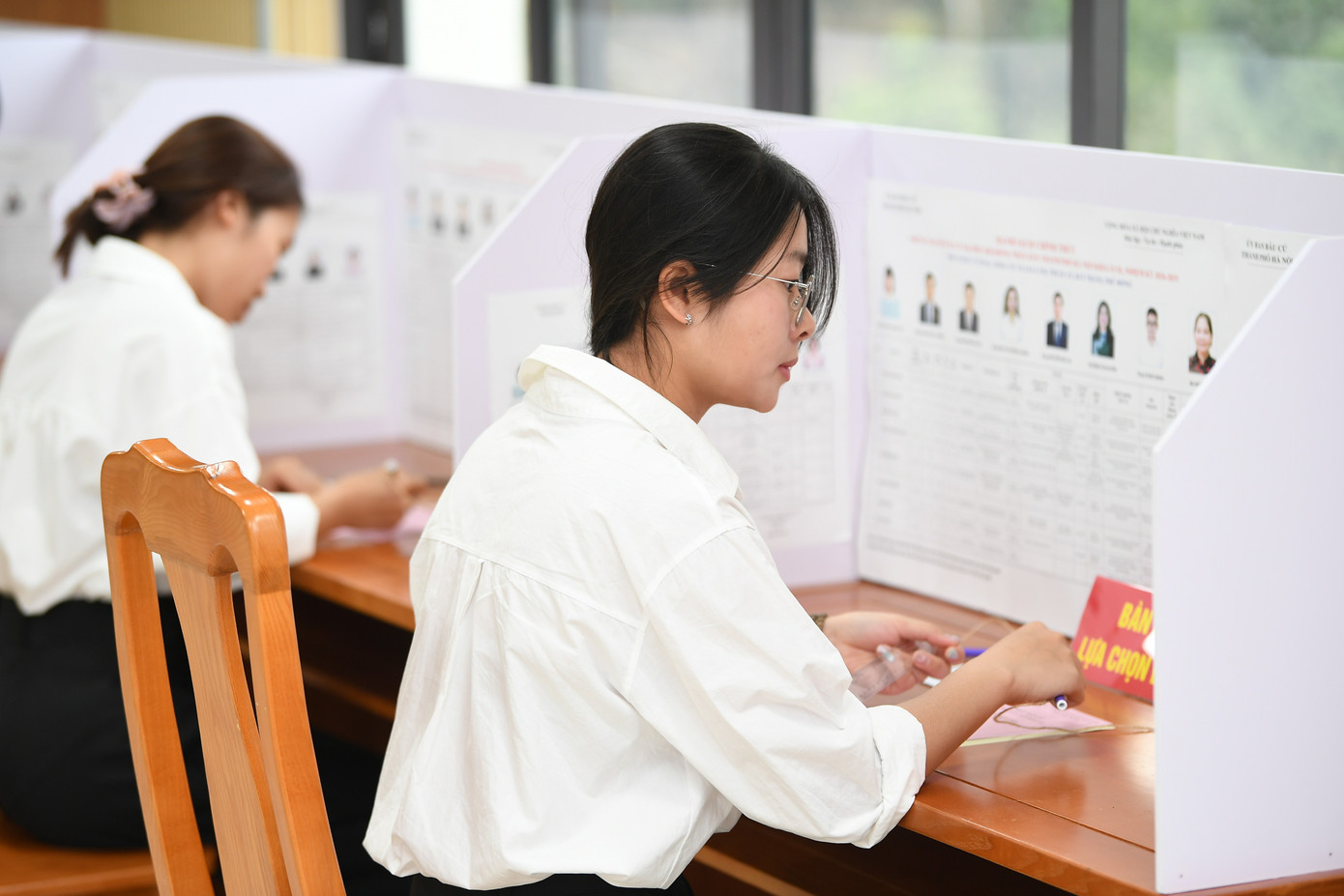 Các đại biểu Quốc hội khóa XVI đến từ ngành giáo dục- Ảnh 1.