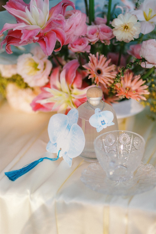 Đám cưới của cặp đôi Sóc Trăng đẹp khá tinh tế với tông pastel giữa dinh thự xa hoa, từng chi tiết đều được vẽ bằng tay- Ảnh 14.