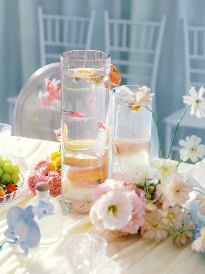 Đám cưới của cặp đôi Sóc Trăng đẹp khá tinh tế với tông pastel giữa dinh thự xa hoa, từng chi tiết đều được vẽ bằng tay- Ảnh 13.