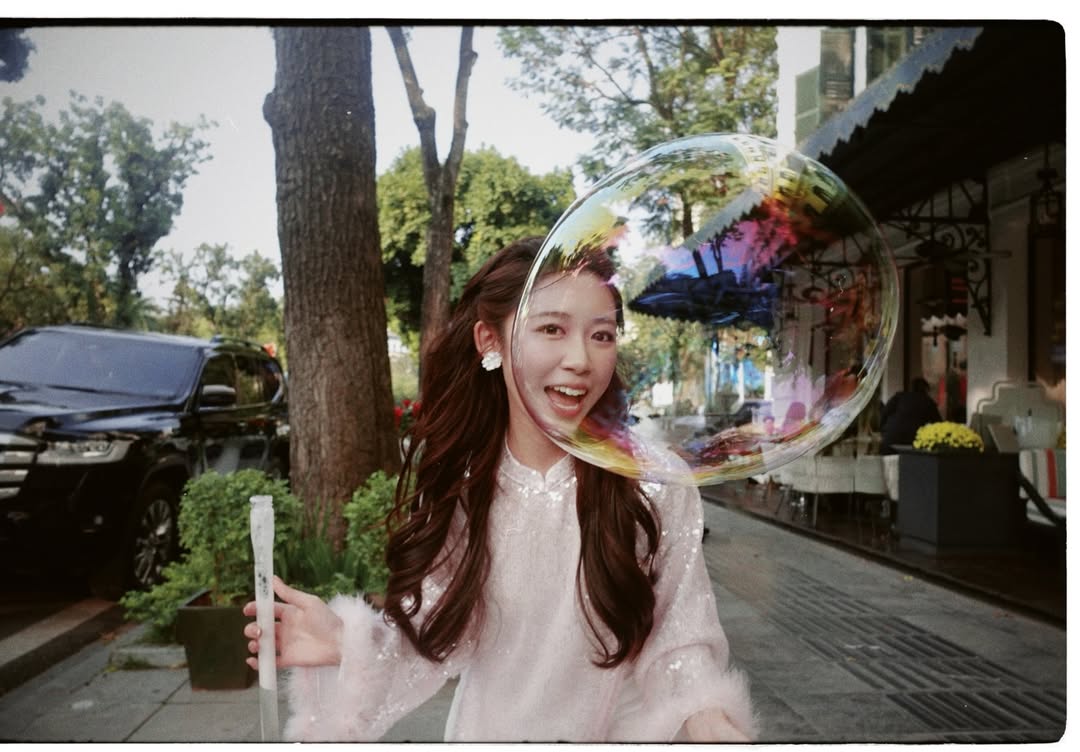 Mỹ nữ cao 1m49 nổi khắp TikTok vì sành điệu: Chưa bao giờ mặc xấu, chưa một lần chậm trend- Ảnh 4.