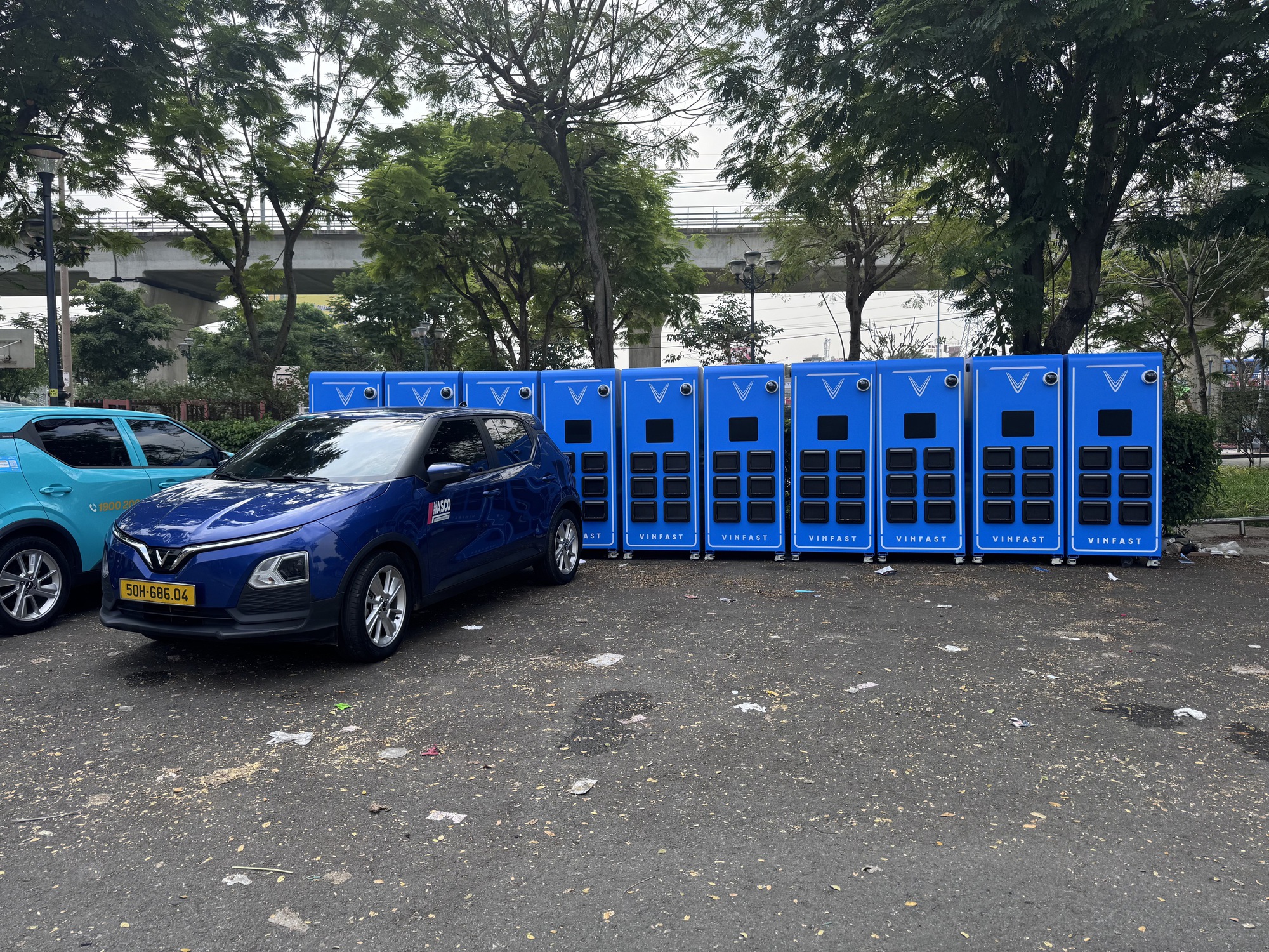 Nhu cầu lắp trạm sạc và tủ đổi pin xe điện bùng nổ năm 2026 - Ảnh 3. Nhu cầu lắp trạm sạc và tủ đổi pin xe điện bùng nổ năm 2026 - Ảnh 3.