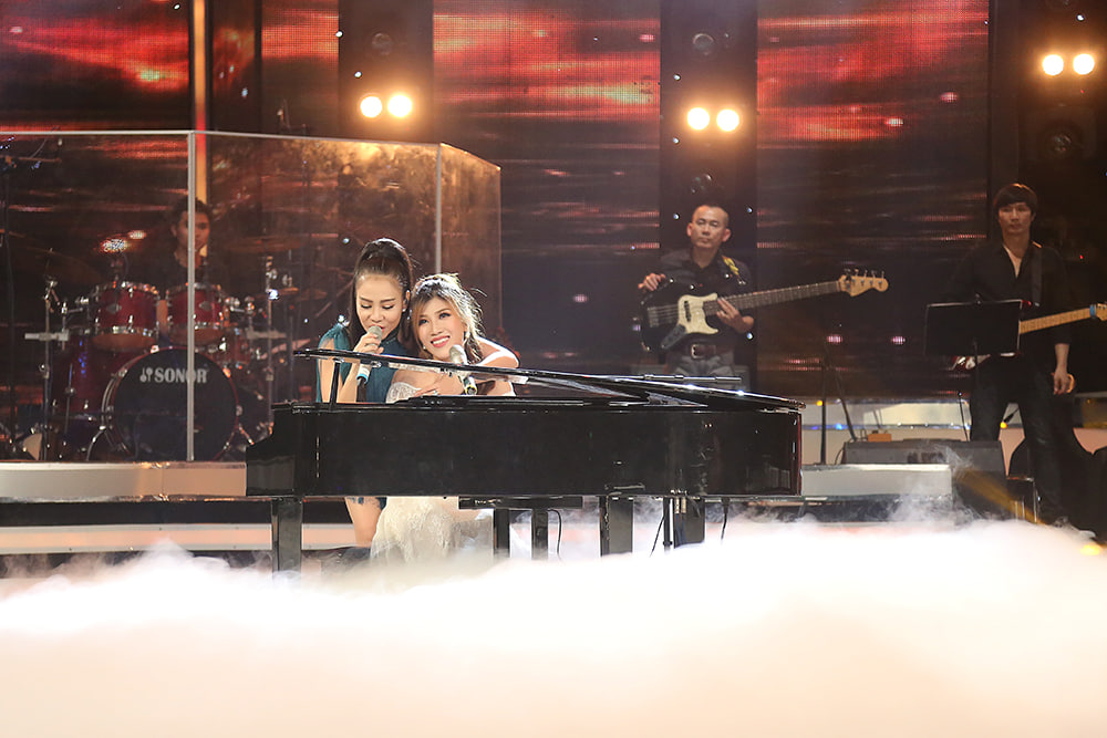 Mỹ nhân Việt khiến netizen Trung choáng váng: Lá ngọc cành vàng nhà ngoại giao, gia thế - tài năng tiểu thuyết cũng không dám viết- Ảnh 4.