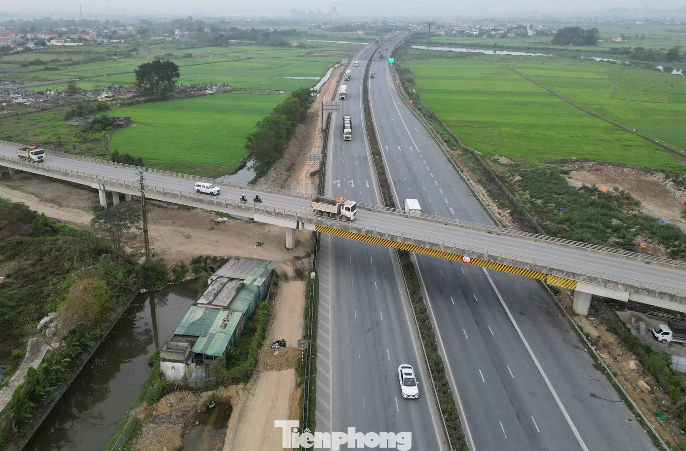 Dự án mở rộng cao tốc Cao Bồ - Mai Sơn sẽ thông tuyến vào 30/4- Ảnh 9.