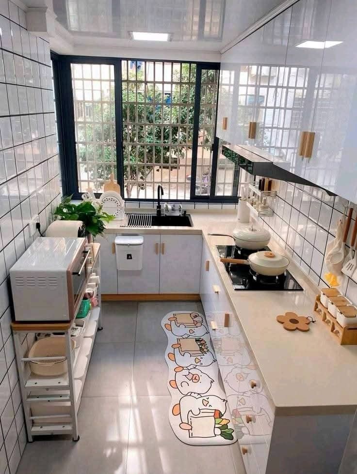 Tôi thay 5 thói quen trong bếp ở tuổi 50 và bất ngờ khi giảm được một nửa việc nhà mỗi ngày - Ảnh 1.