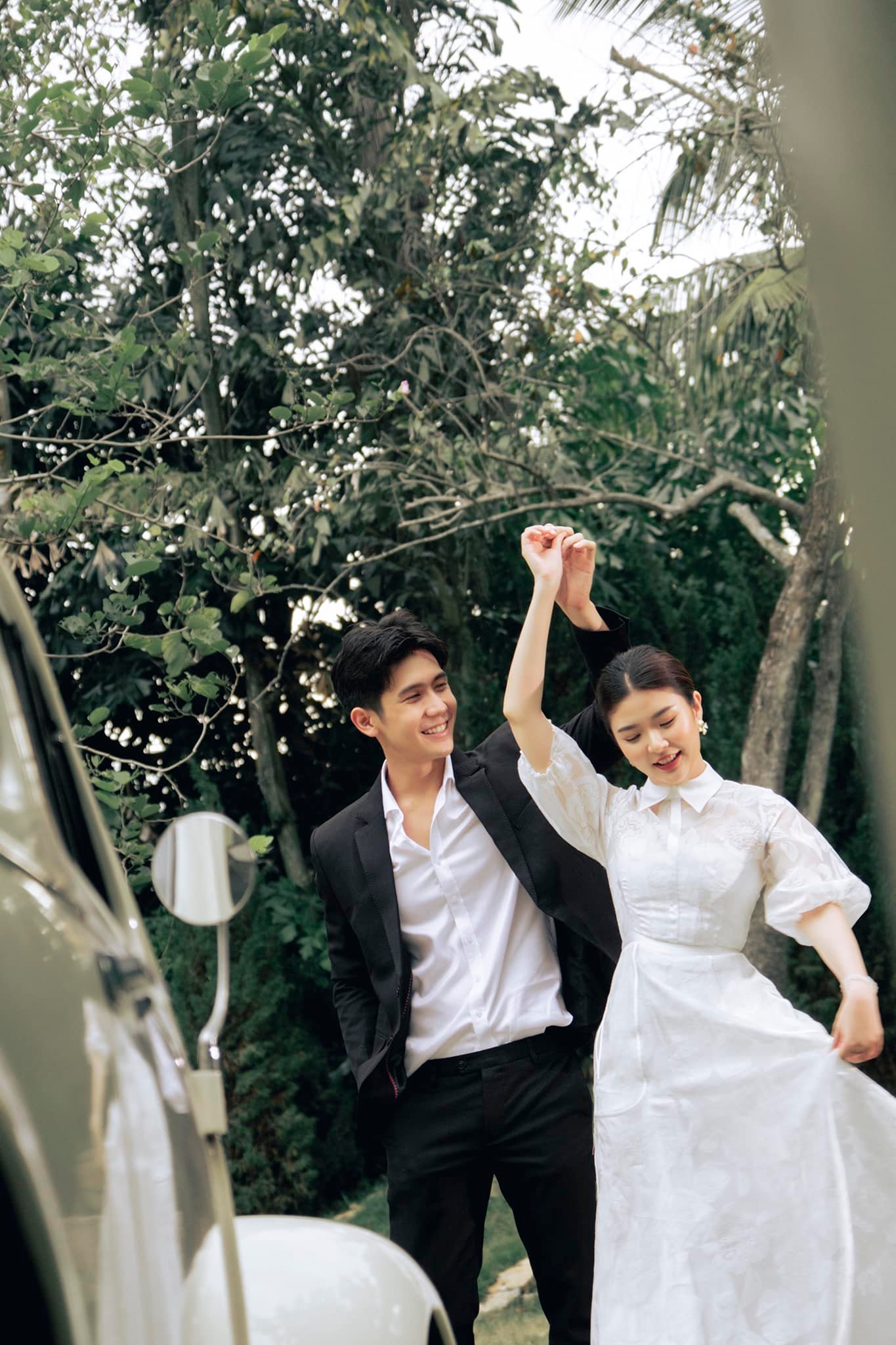 Cặp vợ chồng "gấp đôi visual": Bố bỉm chăm con khéo, yêu chiều vợ đúng chuẩn nam thần kiểu mới nhà nào cũng cần phải có - Ảnh 5.