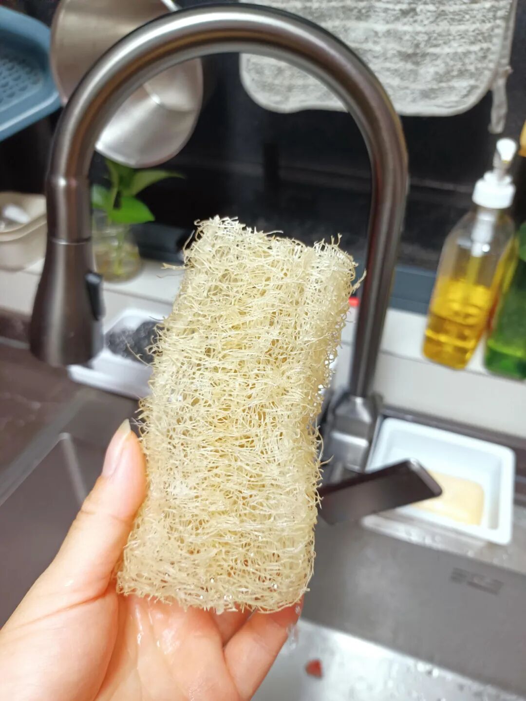 Tưởng là keo kiệt, nhưng 10 thói quen của người dì 60 tuổi lại giúp bà không bao giờ áp lực tiền bạc- Ảnh 2.