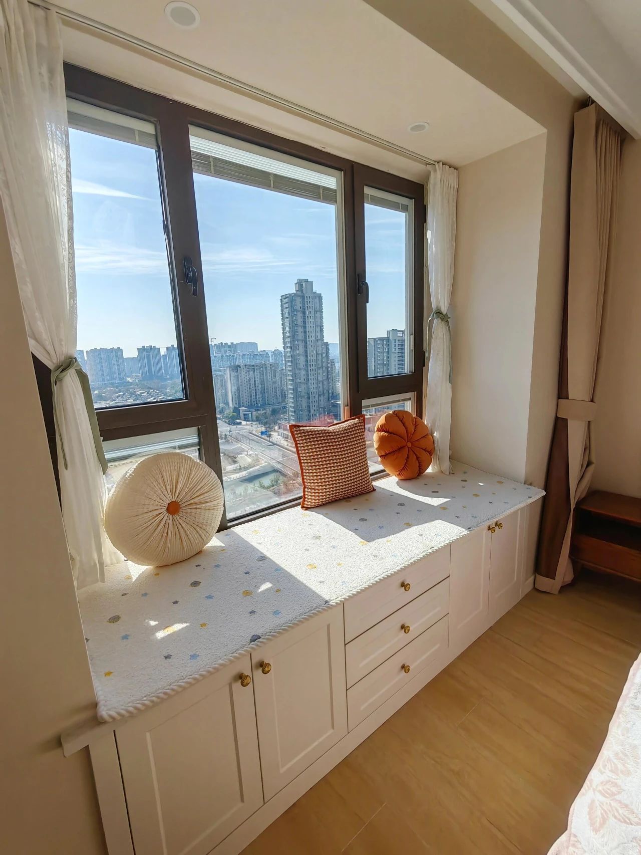 7 thiết kế phòng ngủ tưởng hợp lý nhưng ở lâu mới thấy không khác gì "cái bẫy", rất nhiều gia đình đang mắc mà không biết- Ảnh 6.