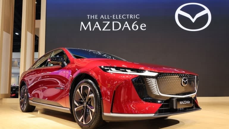 Giá xăng dầu nhảy múa vì căng thẳng Iran: Xe điện 'lên ngôi' tại Đông Nam Á, có ông lớn hạ giá bán lên tới hơn 12.000 USD/1 xe - Ảnh 3.