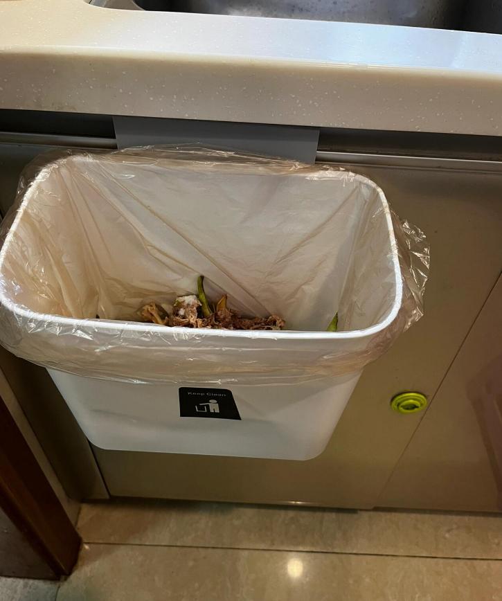 7 thiết kế bếp tưởng hợp lý nhưng “ở rồi mới biết sai”: Nhiều gia đình phải cấp tốc sửa lại sau vài tháng - Ảnh 2.