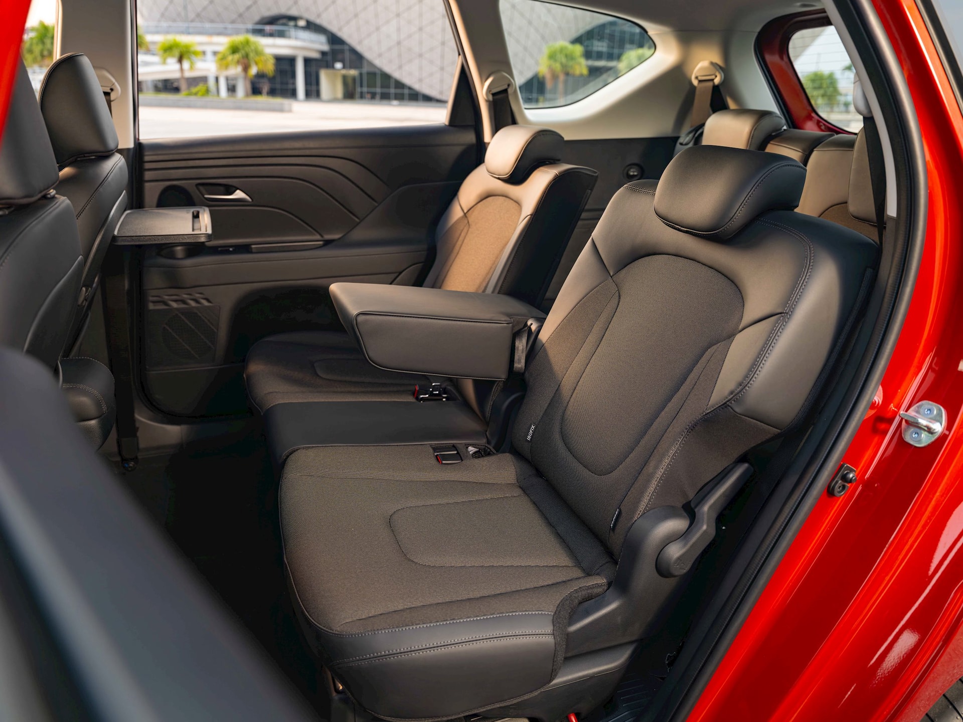 Hyundai Stargazer mới ra mắt tại Việt Nam: Thiết kế lột xác, giá từ 569 triệu đồng đấu Xpander - Ảnh 6.