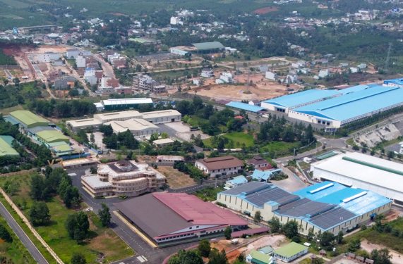 14 khu công nghiệp chờ tiếp sức - Ảnh 2.