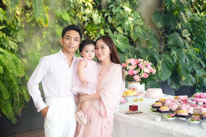 Nhà riêng trăm tỷ của Phan Hiển - Khánh Thi: Rộng 800m² nằm sát mặt đường lớn, oách đến nỗi ai đi ngang cũng ngoái nhìn- Ảnh 13.