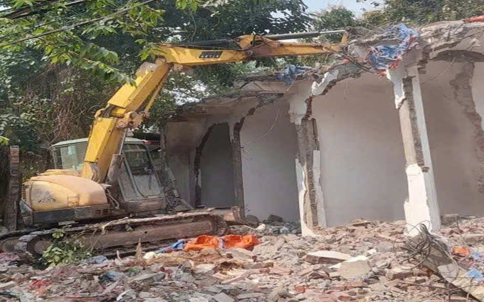 Đại lộ 10 làn xe vào giai đoạn nước rút: Chỉ còn 6 ngày hoàn tất giải phóng mặt bằng, loạt dự án của Vingroup và Sunshine hưởng lợi - Ảnh 1.