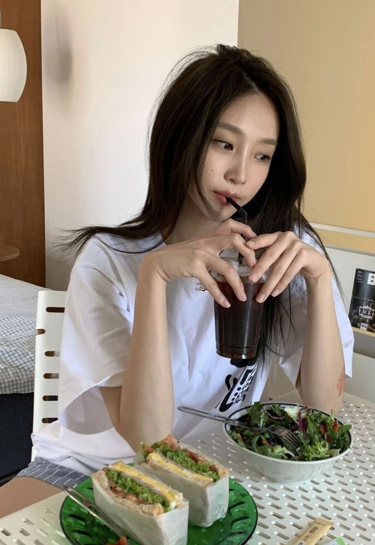 Mỗi ngày bớt 1 bữa ăn ngoài, cuối tháng mới ngỡ ngàng: Thứ dư ra không chỉ là tiền!- Ảnh 2.