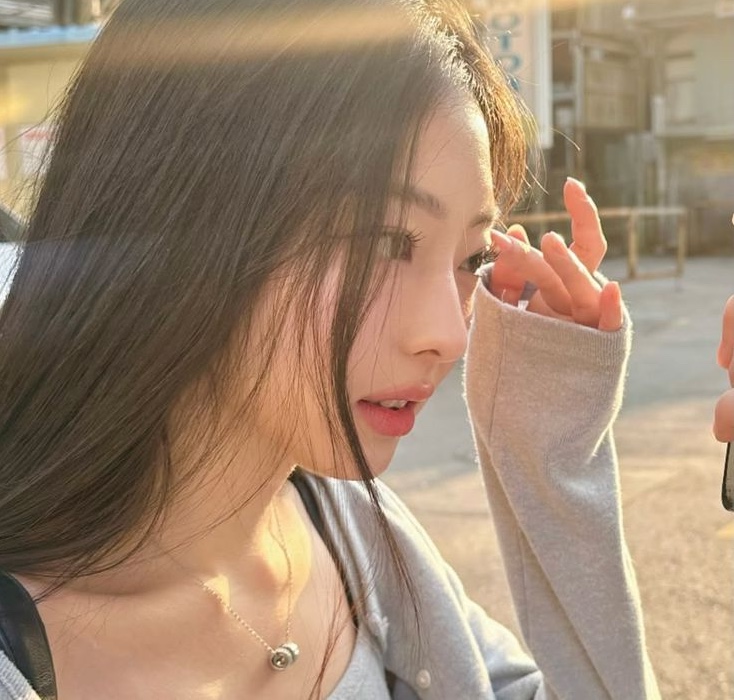 Ngoài 20 tuổi da đã "già sớm" do thiếu hụt collagen? Kiểm tra ngay xem bạn có mắc 7 thói xấu này!- Ảnh 1.