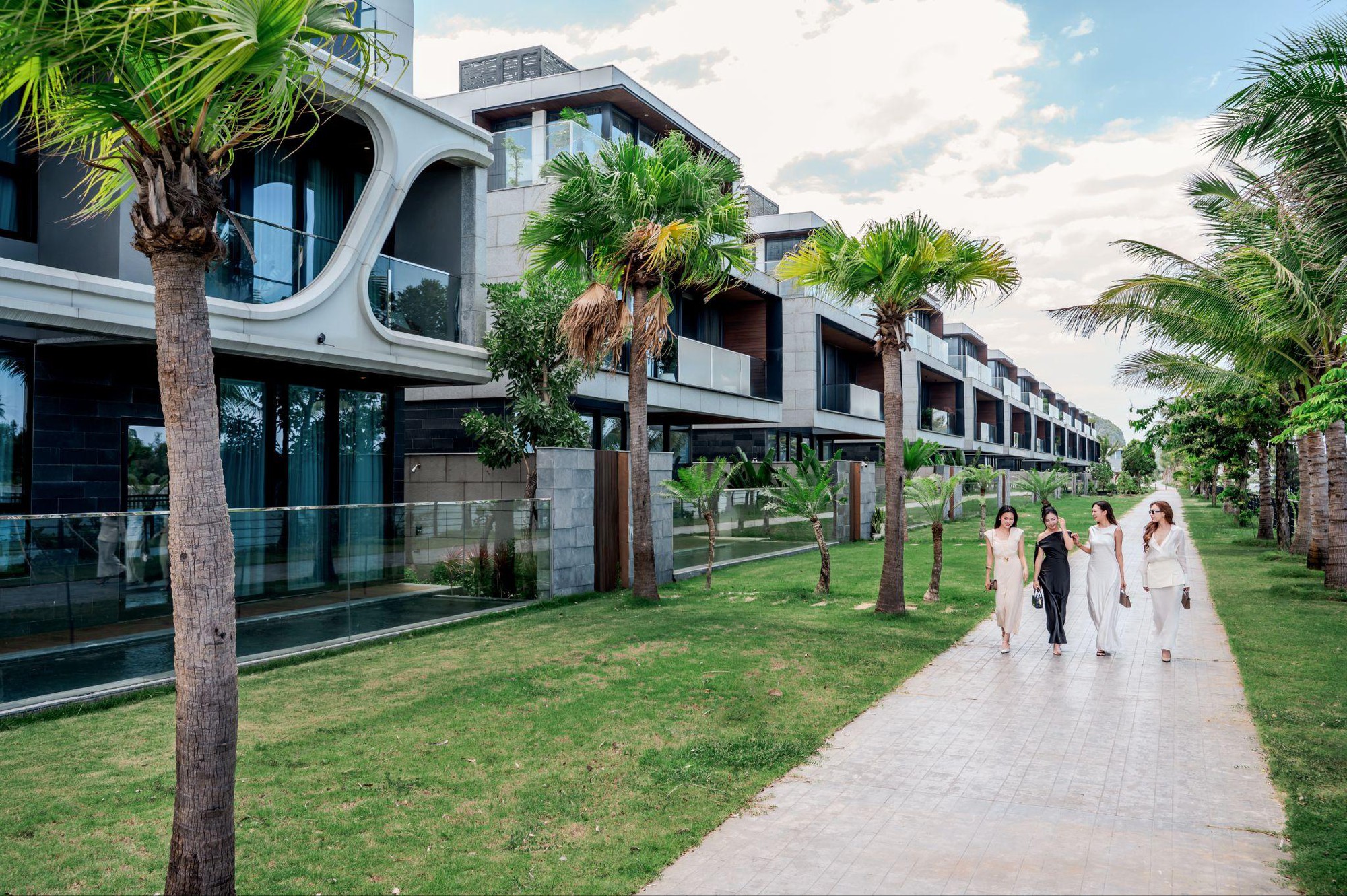 Rời Hà Nội đến Đà Nẵng: Cuộc di cư đang định nghĩa lại cách sống của một thế hệ - Ảnh 3.