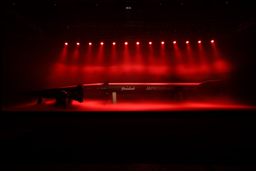 Iran đã sử dụng vũ khí gì để tấn công cơ sở khí đốt quan trọng của Qatar?- Ảnh 1.