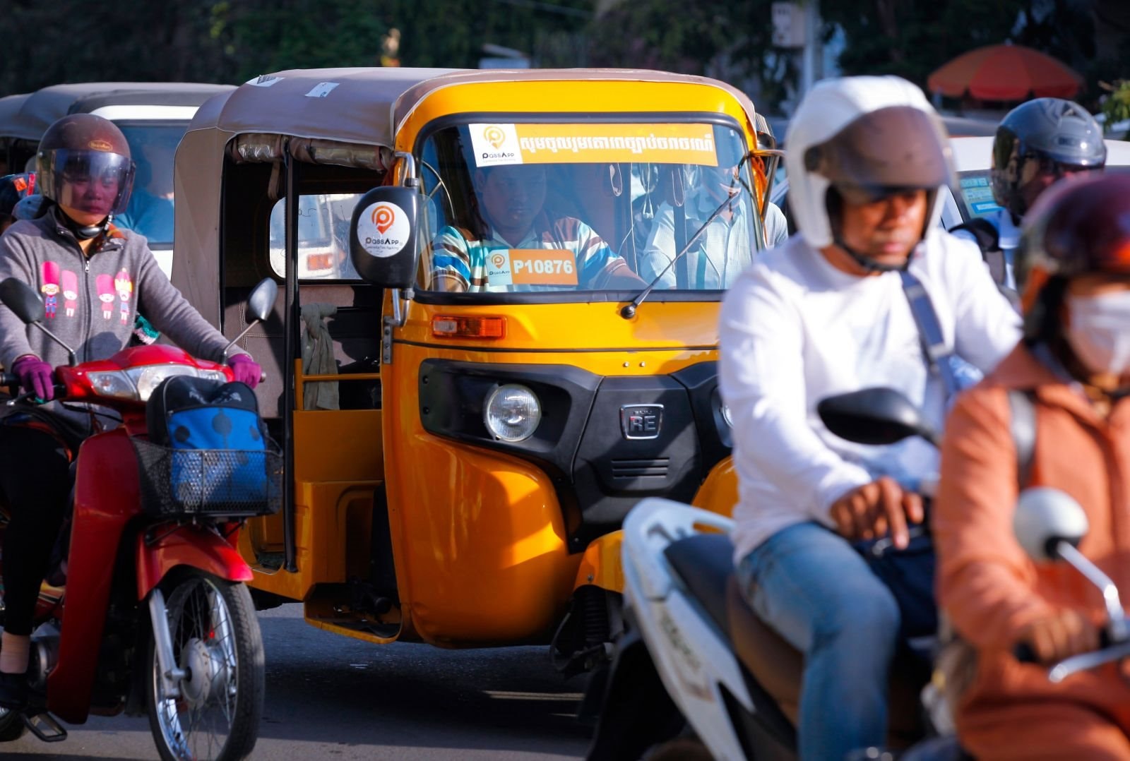 Giá LPG tại nước láng giềng Việt Nam tăng 60%, hơn 500 trạm xăng đã hết hàng, buộc phải tuyên bố dừng bán - Ảnh 3.