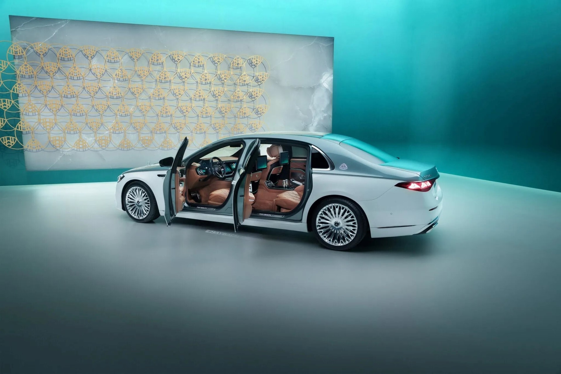 Maybach S-Class 2026 ra mắt: Khoang nội thất hạng thương gia, có AI để trò chuyện và hệ thống treo biết 'ghi nhớ' ổ gà - Ảnh 5.