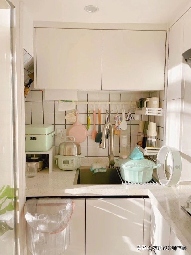 Căn hộ 23m² từ chối bếp mở: Quyết định tưởng lỗi thời nhưng giúp không gian gọn gàng và dễ sống hơn hẳn- Ảnh 8.