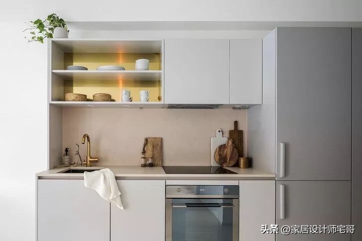 Căn hộ 37m² của phụ nữ 50 tuổi sau ly hôn: Không rộng nhưng đủ đầy, sống một mình vẫn thấy đời rất dễ chịu - Ảnh 4.
