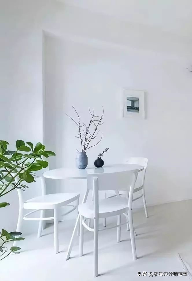 Căn hộ 37m² của phụ nữ 50 tuổi sau ly hôn: Không rộng nhưng đủ đầy, sống một mình vẫn thấy đời rất dễ chịu - Ảnh 8.