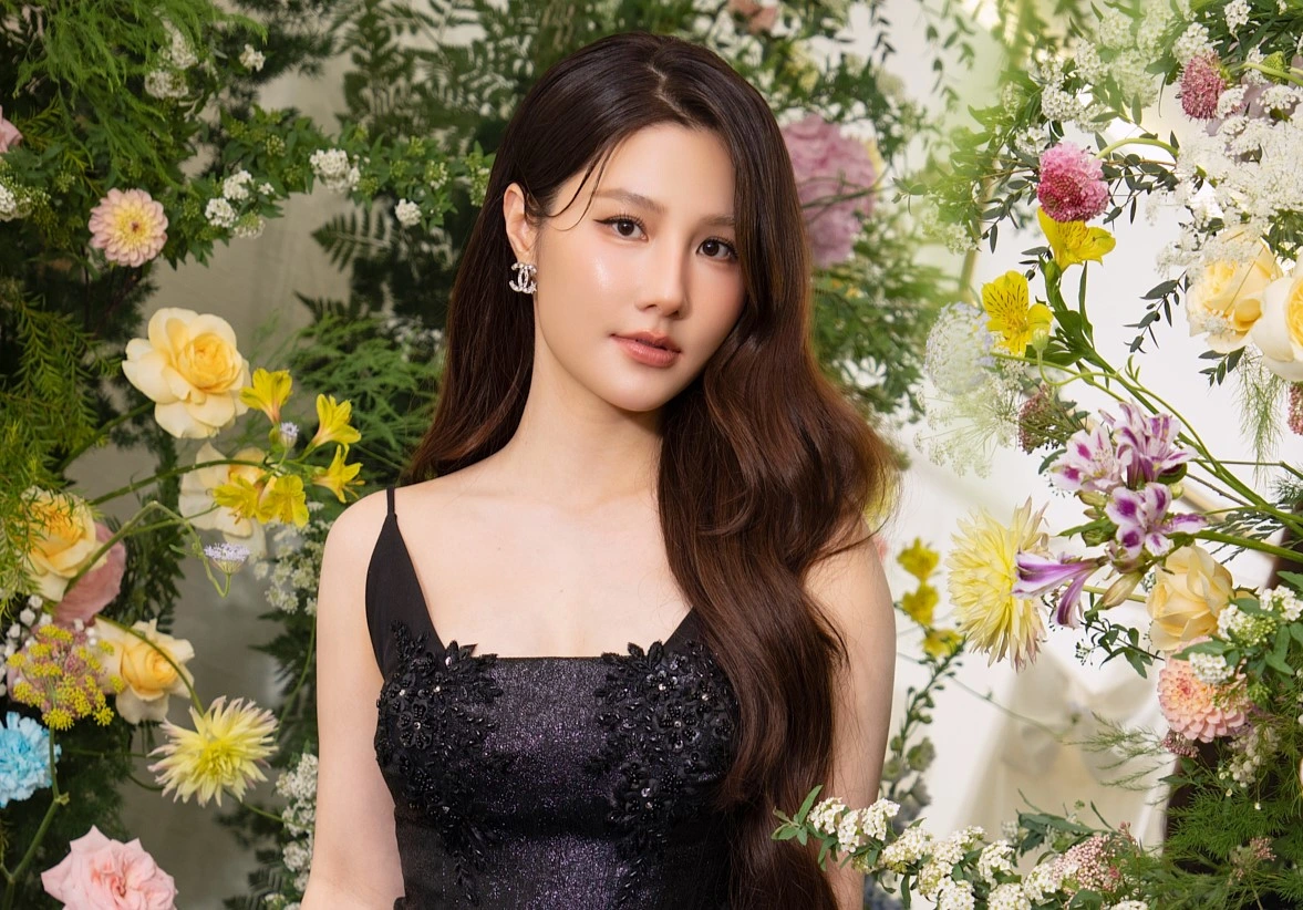 Cuộc sống xa xỉ của hội mỹ nhân Vbiz sinh năm 1990: Ninh Dương Lan Ngọc ở biệt thự hạng sang, Huyền Lizzie sống chill trong căn hộ đẹp như Pinterest- Ảnh 19.