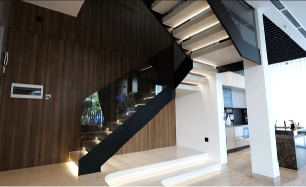 Cuộc sống xa xỉ của hội mỹ nhân Vbiz sinh năm 1990: Ninh Dương Lan Ngọc ở biệt thự hạng sang, Huyền Lizzie sống chill trong căn hộ đẹp như Pinterest- Ảnh 15.