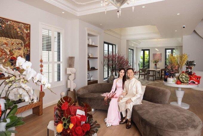 Cuộc sống xa xỉ của hội mỹ nhân Vbiz sinh năm 1990: Ninh Dương Lan Ngọc ở biệt thự hạng sang, Huyền Lizzie sống chill trong căn hộ đẹp như Pinterest- Ảnh 20.