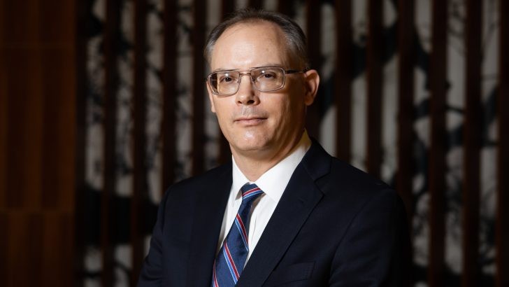 Epic Games cắt giảm hơn 1.000 nhân sự, CEO Tim Sweeney gây tranh cãi với phát ngôn sau sa thải - Ảnh 1.