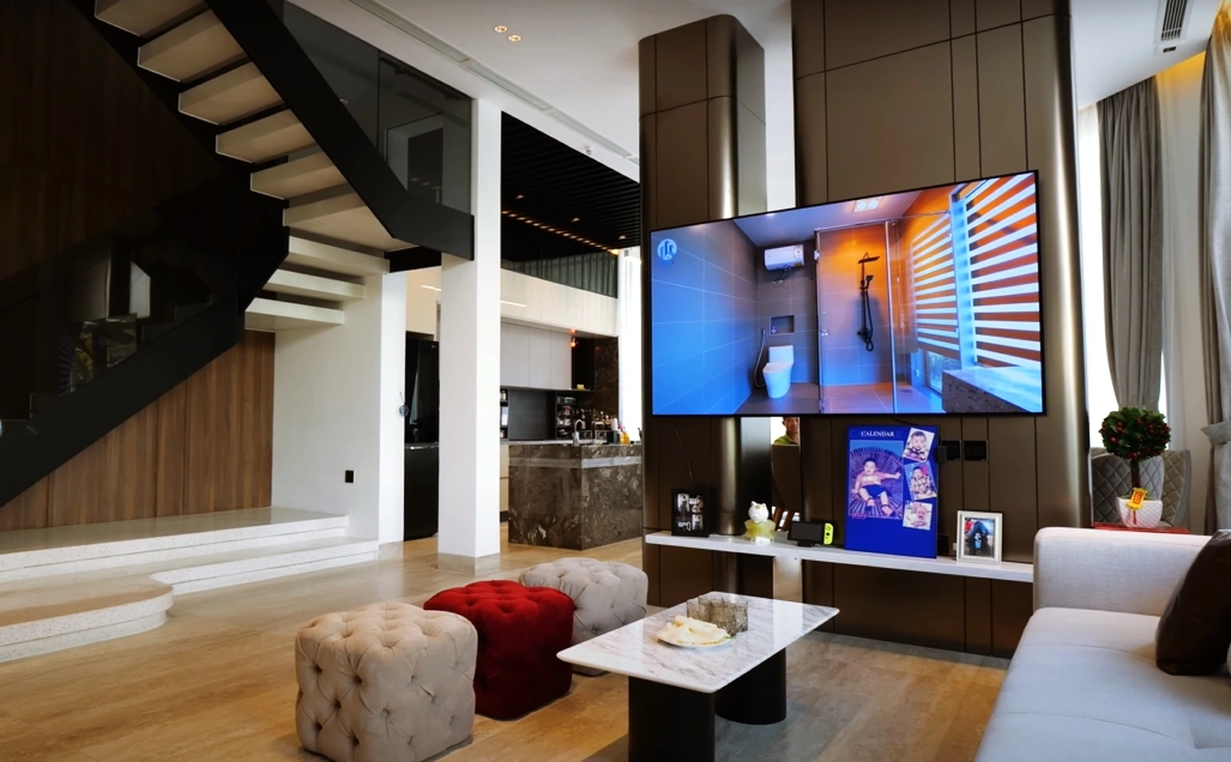 Cuộc sống xa xỉ của hội mỹ nhân Vbiz sinh năm 1990: Ninh Dương Lan Ngọc ở biệt thự hạng sang, Huyền Lizzie sống chill trong căn hộ đẹp như Pinterest- Ảnh 14.