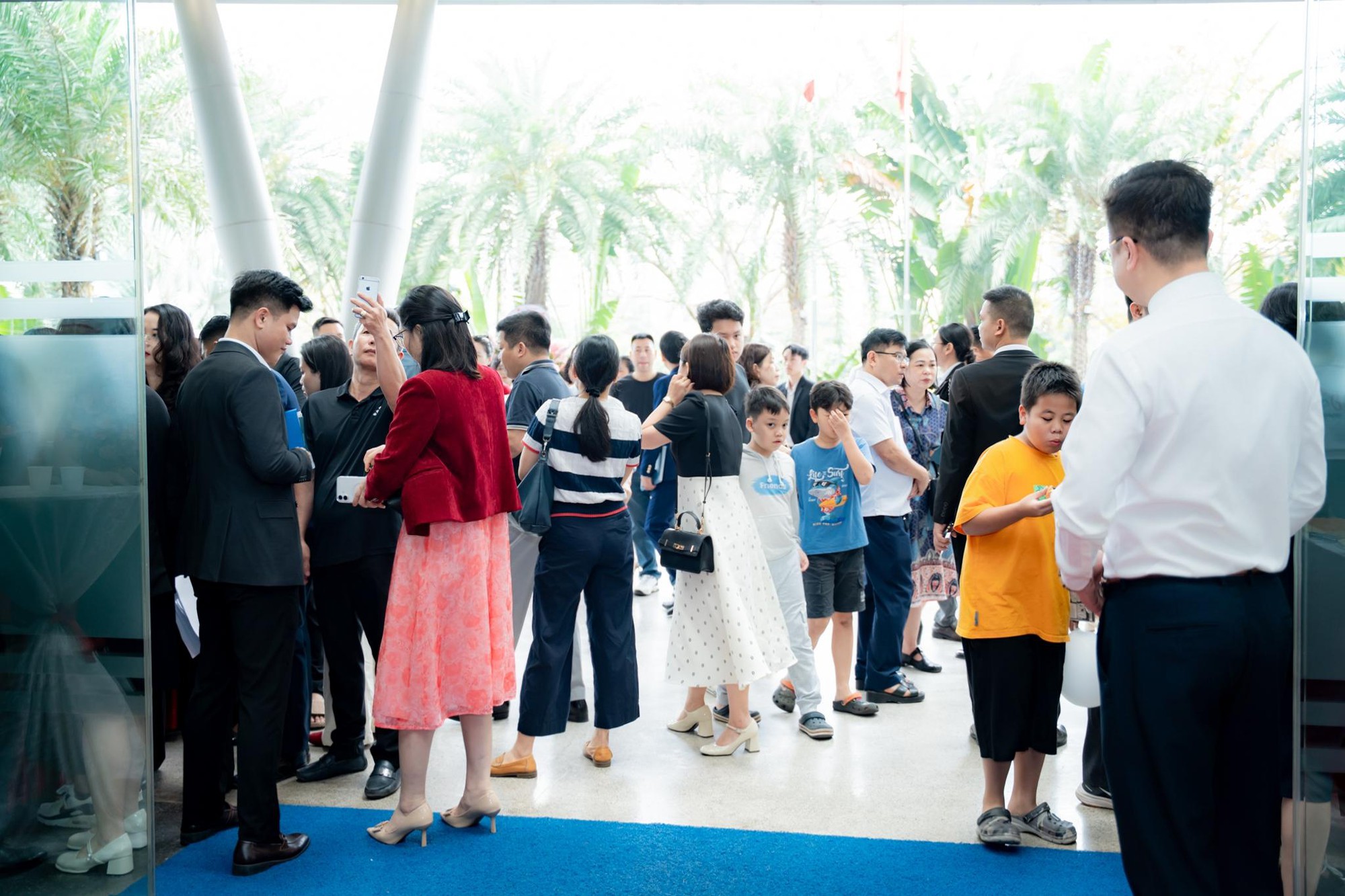 Mở bán kín chỗ, Centa Riverside thu hút với ưu đãi 24 tháng 0 gốc lãi - Ảnh 1.