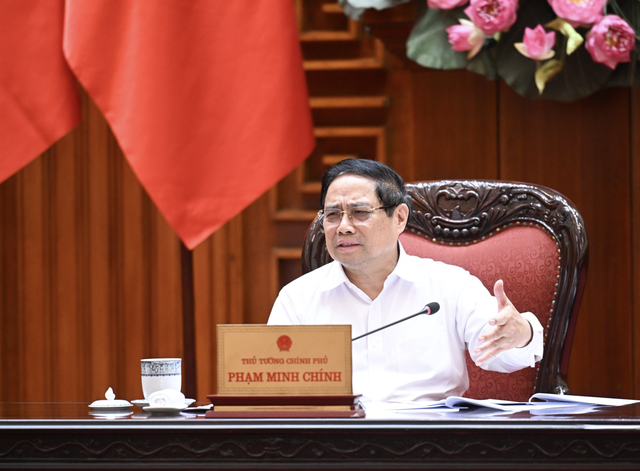 Xây dựng ngay kho dự trữ xăng dầu chiến lược tại Nghi Sơn- Ảnh 1. Xây dựng ngay kho dự trữ xăng dầu chiến lược tại Nghi Sơn- Ảnh 1.