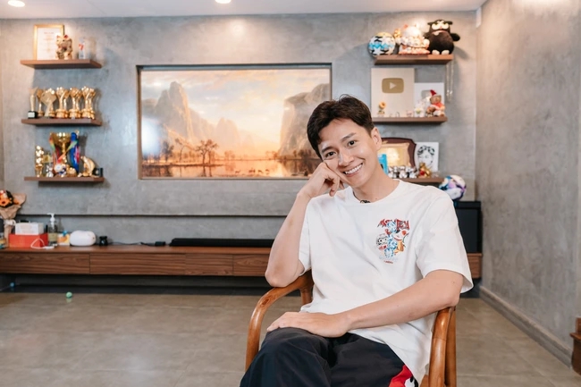 Dàn "nam thần Vbiz" không chỉ đẹp trai mà còn sở hữu cơ ngơi đáng mơ ước: Người ở biệt thự 40 tỷ, người chọn sống tối giản - Ảnh 55.